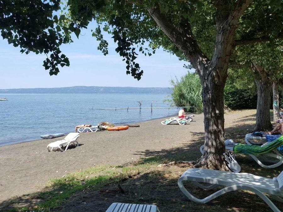 Agriturismo Casale Del Contadino Bolsena Exterior foto