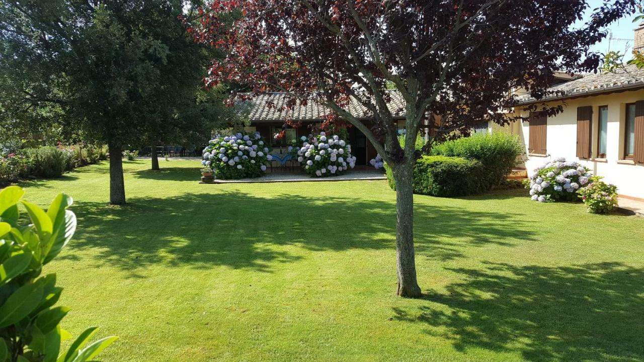 Agriturismo Casale Del Contadino Bolsena Exterior foto